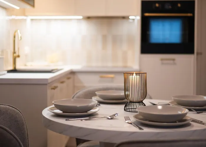 Ceynowa شقة كارتوزي